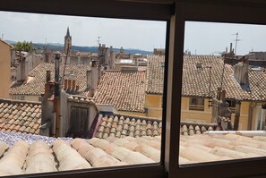 Interior - Beautiful ★★★ duplex with terrace ☀️ Historical Center (Aix-en-Provence)