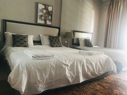 Golden Bridge Guest House