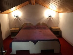 4 عدّة غرف نوم