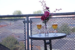 Outdoor dining - The Penthouse With Balcony (29)  (Oldham)