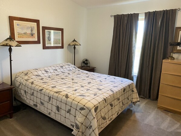 3 bedrooms, free WiFi, bed sheets