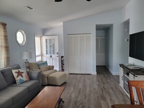 Smart TV, DVD player, books