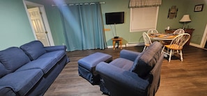Panoramic Suite, 2 Bedrooms, Ocean View, Oceanfront | In-room dining