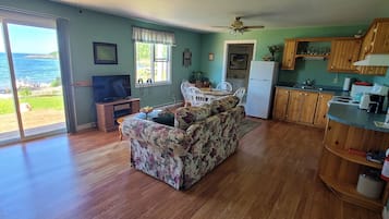 Panoramic-Suite, 2 Schlafzimmer, Meerblick, Meerseite | Wohnbereich