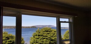 Literie de qualité supérieure, surmatelas, décoration personnalisée