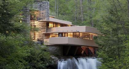 Peaceful Retreat near Ohiopyle and Fallingwater HOT TUB
