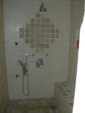 Douche, papier toilette