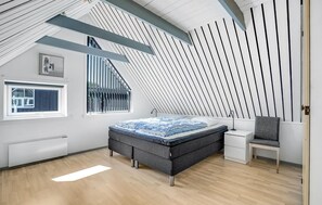 2 bedrooms, free WiFi