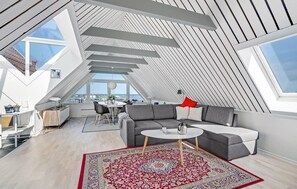 TV - Lovely apartment in Hemmet with WiFi (Hemmet)