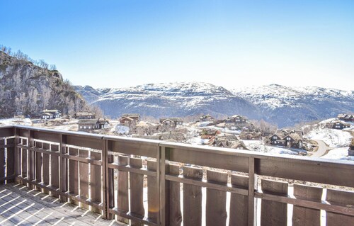 3 bedroom awesome home in åseral