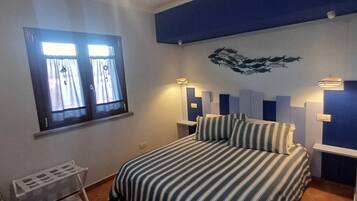 2 slaapkamers, een kluis op de kamer, een strijkplank/strijkijzer