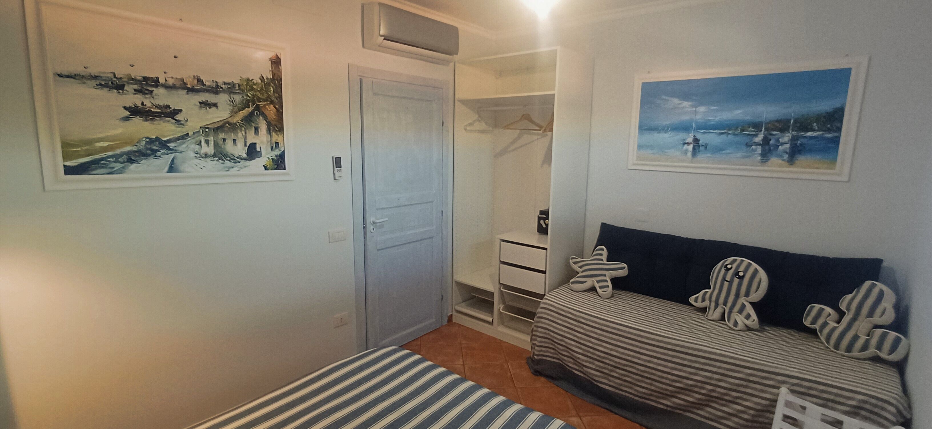2 Schlafzimmer, Zimmersafe, Bügeleisen/Bügelbrett, Reisekinderbett