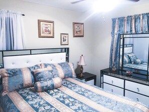 2 bedrooms - beautiful, new and cozy apartment with pool and security entry (Santo Domingo norte)
