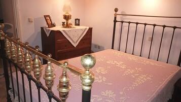 4 chambres, fer et planche Ă repasser, Wi-Fi, draps fournis