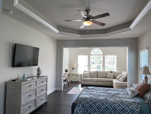 5 habitaciones, tabla de planchar con plancha y wifi gratis