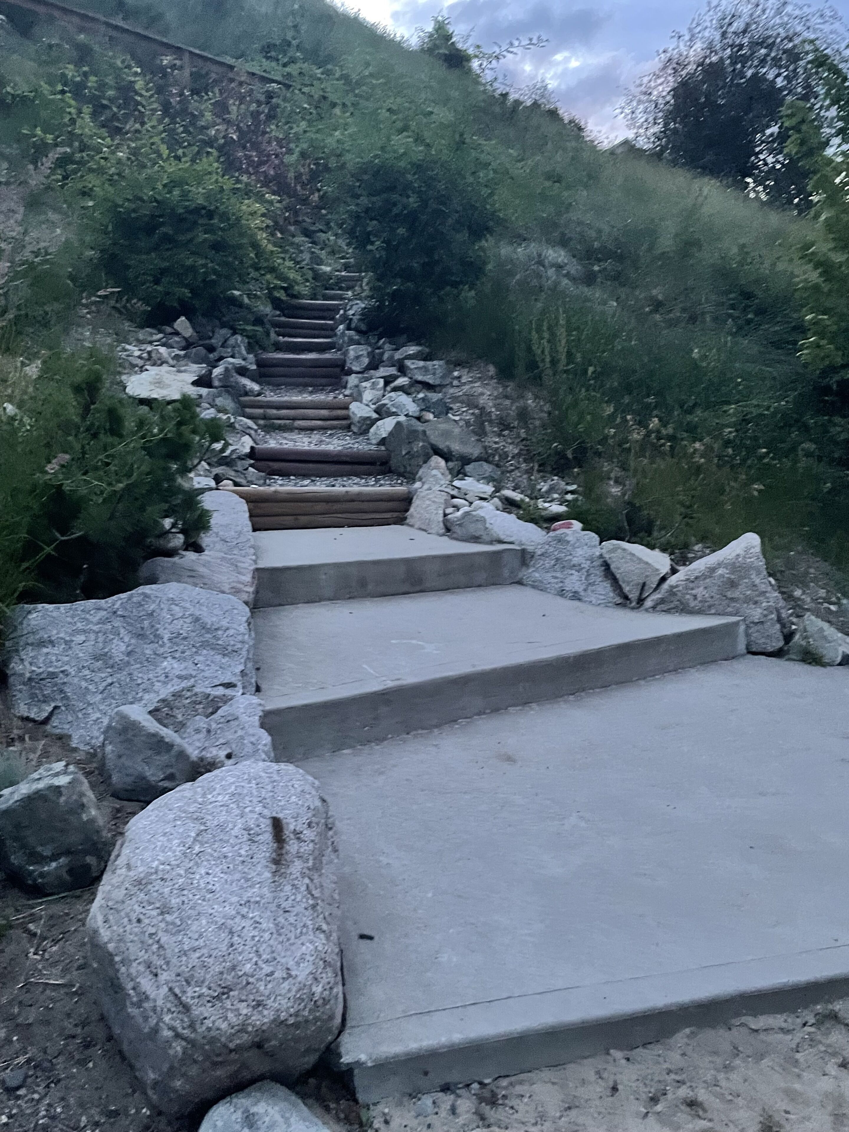 المنطقة المحيطة بالمنشأة