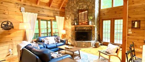 TV, fireplace, ping pong