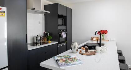 Twin Camellias | Modern Lynmore Getaway