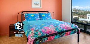 Bedroom - 8 Neighbour Ave, Goolwa - Architect Designed Spectacular Beach House with Sweeping Views (Goolwa Beach)