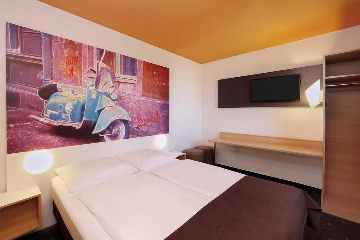 Double Room | Hypo-allergenic bedding, desk, soundproofing, free WiFi