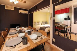 In-room dining - Shin-Osaka GRAND-H 602 (Osaka)