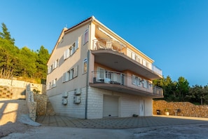 Studio (Studio with Balcony and Sea View) | Extérieur