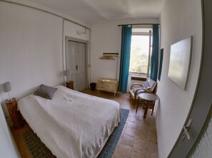 3 Schlafzimmer, Bügeleisen/Bügelbrett, Reisekinderbett, WLAN