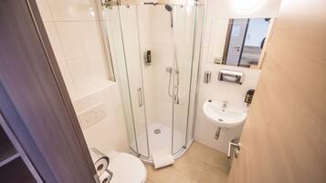 Standard Double Room, 1 Queen Bed, Non Smoking | Bathroom | Hair dryer, soap, shampoo, toilet paper