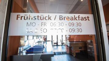 Desayuno buffet incluido todos los días
