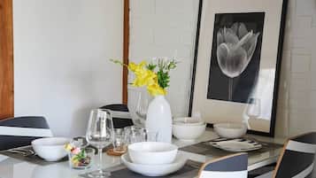 DAIICHI-H SHIN-OKUBO Room.A | 1 bedroom, iron/ironing board, free WiFi