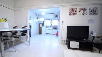 DAIICHI-H SHIN-OKUBO Room.A | 1 bedroom, iron/ironing board, free WiFi