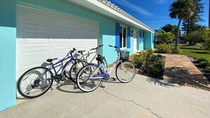 Property grounds - Breezy Palms (Holmes Beach)