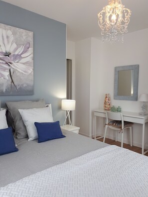 2 soverom, strykejern/-brett, wi-fi og sengetøy