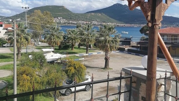 Balcony view - Burunucu Taş Otel (Foça)