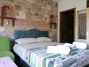 Accès au Wi-Fi (inclus)