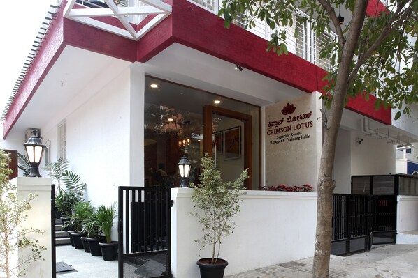 Entrada de la propiedad