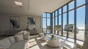 Living area - The Oasis of Orange Beach 1007 (Orange Beach)