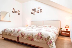 Double or Twin Room | Minibar, desk, laptop workspace, soundproofing