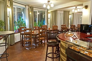Restaurant - Pensiunea Luiza (Brasov)