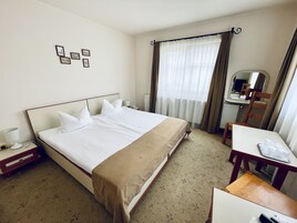 Double or Twin Room | Minibar, desk, laptop workspace, soundproofing