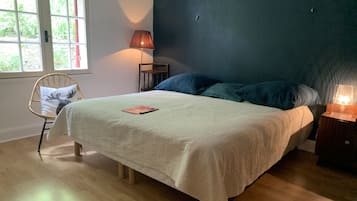 3 habitaciones, tabla de planchar con plancha y wifi gratis