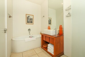Standard King Room | Premium bedding, down duvets, desk, laptop workspace - Bentley On The Beach (Durban North)