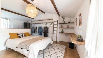 2 多间卧室、办公桌、熨斗/熨衣板、免费 WiFi