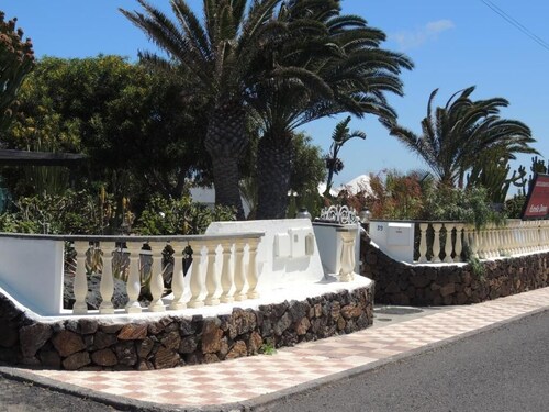 Villa Sol with 3 bedrooms Nudist village, Charco del Palo, Lanzarote, with sea view.