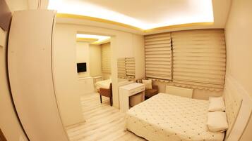 1 slaapkamer, lakens van Egyptisch katoen, luxe beddengoed, een bureau