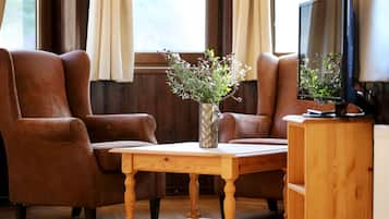Habitación doble (tower) | Cortinas opacas, sistema de insonorización, wifi gratis y ropa de cama