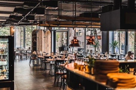 Restaurante. Tremonti Ski Bike Resort