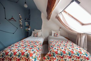 2 habitaciones, tabla de planchar con plancha, wifi y ropa de cama 