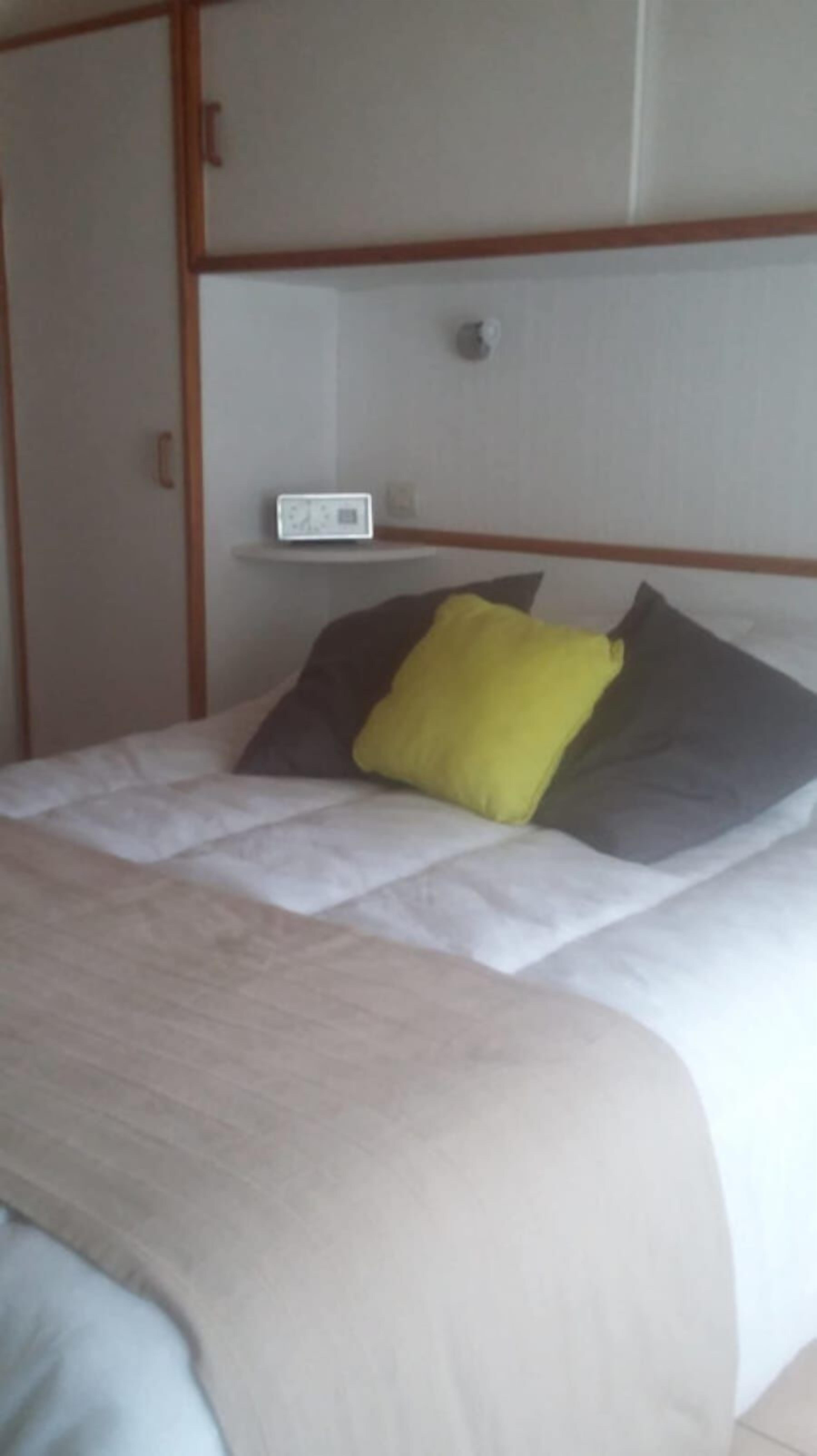 Casa rural econòmica, vistes a la muntanya | Decoració individual, mobiliari individual i planxa i posts de planxar 