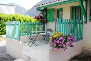 Småhus – comfort, terrasse, fjellutsikt | Terrasse/patio